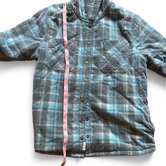 Soho Threads Women's Sherpa-Lined Hooded Plaid Jacket in Size Medium (M). - Picture 8 of 11